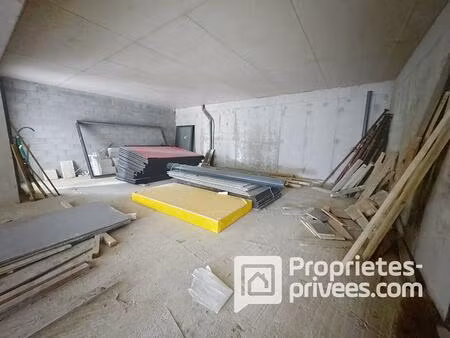 local commercial de 66 m2 à porticcio