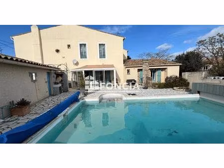 maison de village pleine de charme de 130 m² piscine  grand garage  terrain