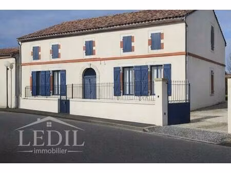 maison familiale avec dépendance