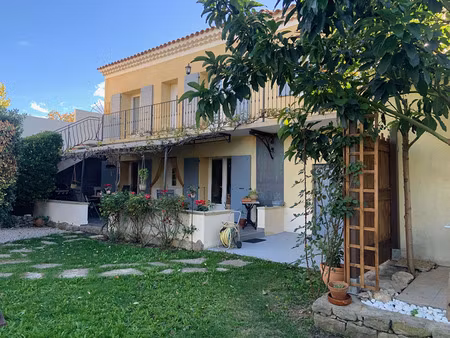 maison de caractère de standing à trets