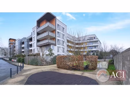 2 pièces basilique 10 min ligne 13 saint denis université