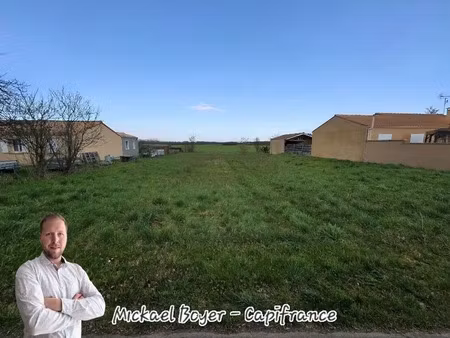 terrain constructible de 956 m² – saint-saturnin-du-bois (17)