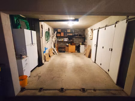 vente parking / box  18.00m²  les sables