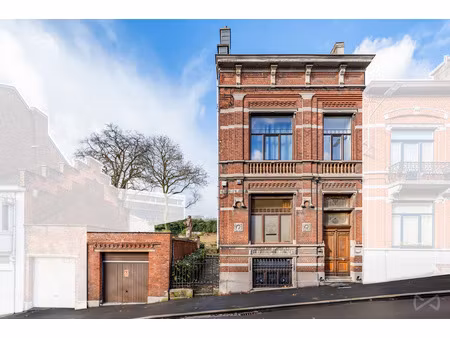 huis te koop in montignies-sur-sambre met 9 slaapkamers