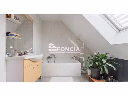 diedendorf – cadre résidentiel privilégié  maison récente de 2009 sur 6 65 ares