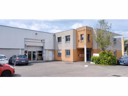 entrepôt à louer chassieu