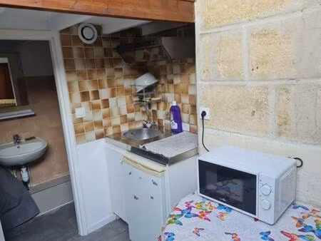 location appartement 1 pièce 14 m² à bordeaux (33000)
