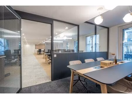 bureaux opérés - 36 postes - 75009