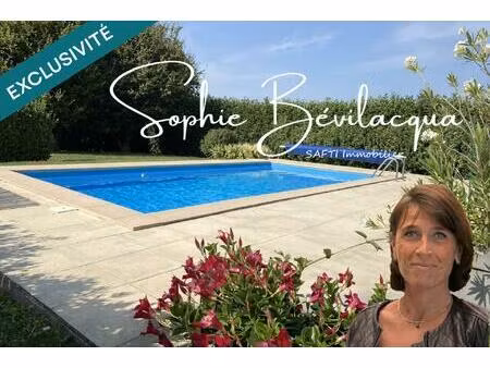 maison non mitoyenne sans vis a vis piscine garage salle de jeux