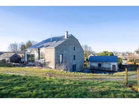 maison de charme à finaliser au coeur de village