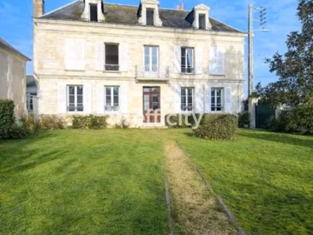 vente propriété 9 pièces 230 m² à montoire-sur-le-loir (41800)  572 000 €