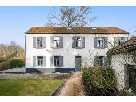 lasne - genleau  ravissante villa fermette