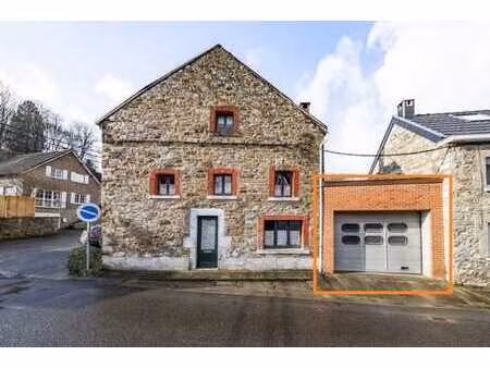 juslenville : garage de 130 m² + bureau/réserve de 60 m²