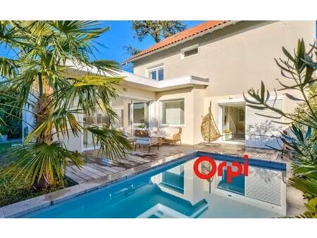 maison lyon 5 190 m² t-8 à vendre  890 000 €