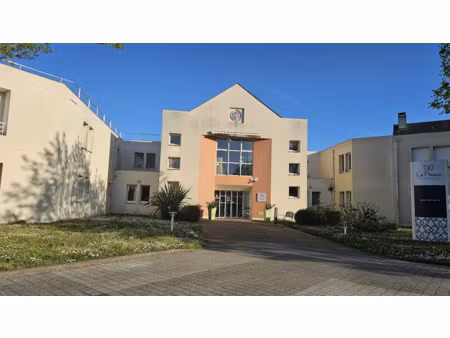 vente appartement 2 pièces 42 m² à chambray-les-tours (37170)  109 260 €