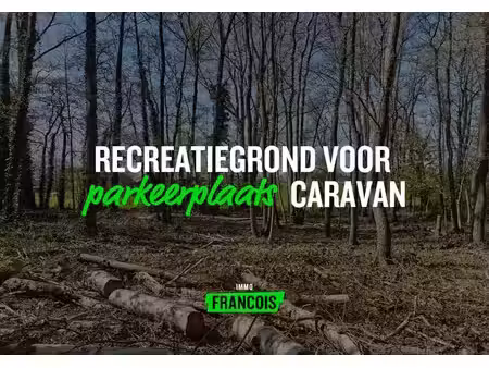 terrain récréatif dans un endroit extrêmement calme à zonne…
