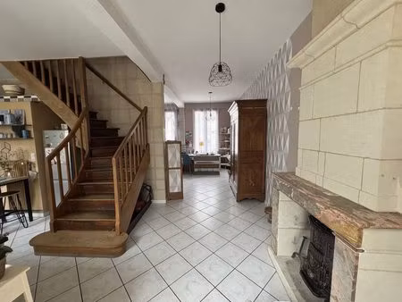 maison en pierre de tuffeau