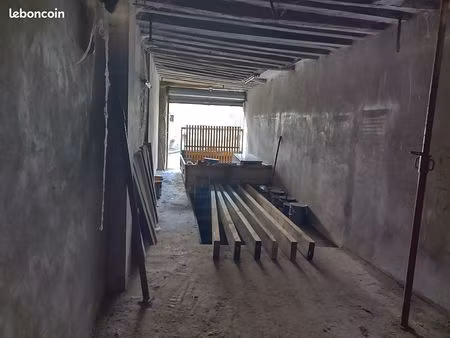 a vendre garage et remise
