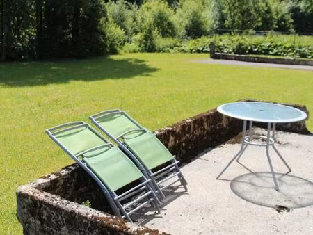 appartement entierement renove espace de verdure