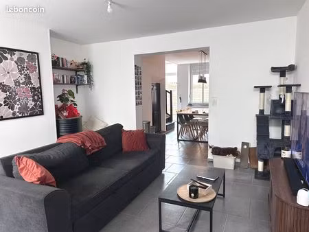 logement 4 chambres au coeur du village