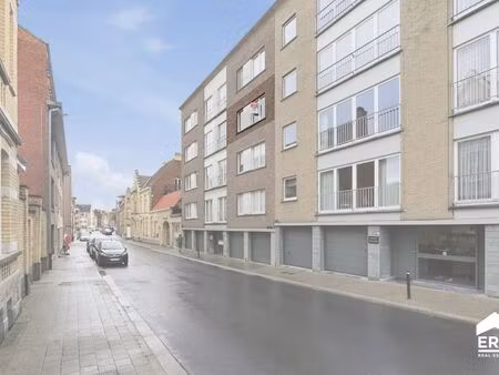 appartement à vendre à ieper € 198.000 (ll9up) - era domus (ieper) | zimmo