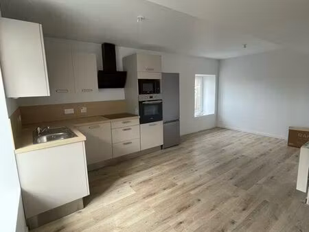 appartement t3 61 02 m2 bourg louvigné du désert