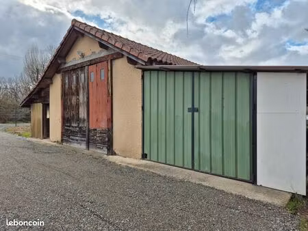 bâtiment  garage  hangard de stockage