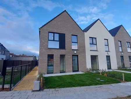 maison à louer à sint-pieters-kapelle € 975 (ll9u8) - immo lievens | zimmo