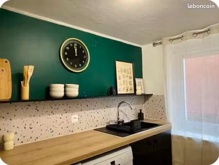 location maison meublée - 3 chambres - 2 salles de bain