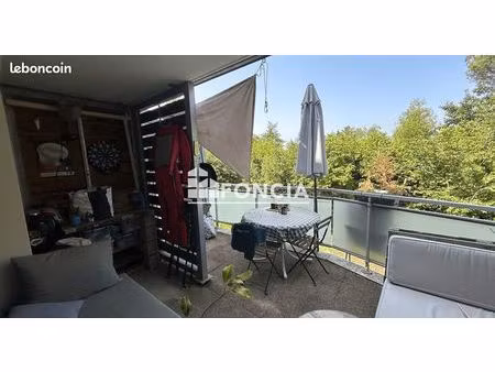 t1 de 32.49 m2 avec terrasse