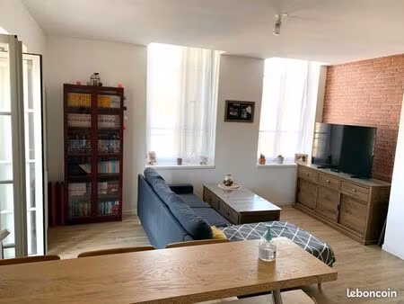 appartement meublé 50m2 avec parking