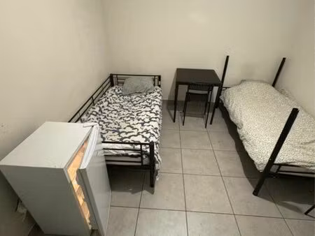 chambre a mettre en location jusqu’à 5