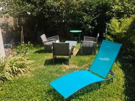 appartement avec terrasse et jardin