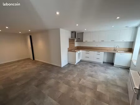 appartement f2 entièrement rénové r+1