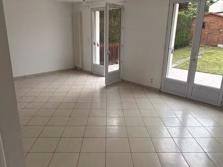 maison plain-pied à louer  hyper centre