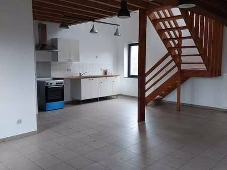 duplex à louer à 6533 biercée
