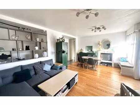 location appartement  m² t-3 à fresnes  1 280 €