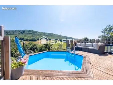 ferme 5 pièces 210 m²