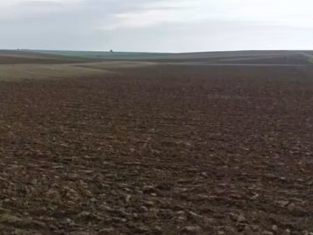 terrain 1 350 m² asfeld