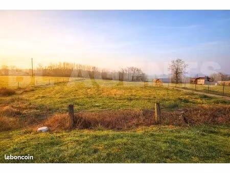 terrain 1 858 m² jandun