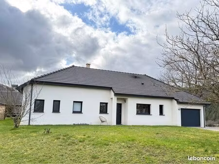 ? maison plain-pied 120 m² – 3 chambres – suite parentale – terrasse sans vis-à-vis – gara