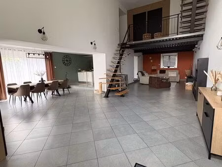 maison familiale aux ayvelles