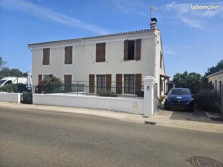 maison 5 pièces 85 m²