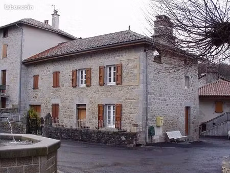 appartement 4 pièces 85 m²