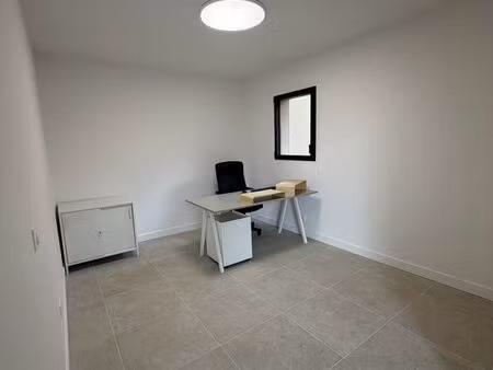 bureau à louer ?◊