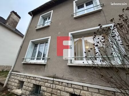 maison 6 pièces 82 m²