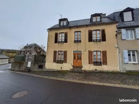 maison 6 pièces 115 m²