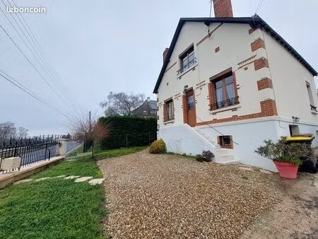 maison 5 pièces 90 m²