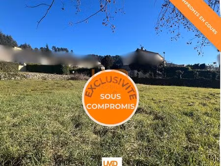 terrain 639 m² vals les bains