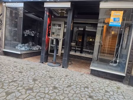 local commercial rdc saint-flour centre